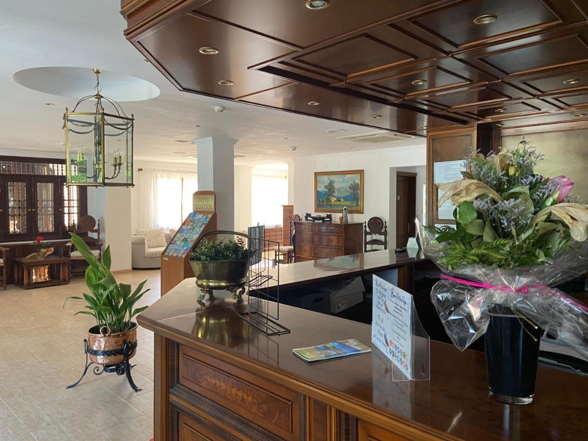 Boutique Hs Villa Rosa Paguera Peguera Eksteriør billede